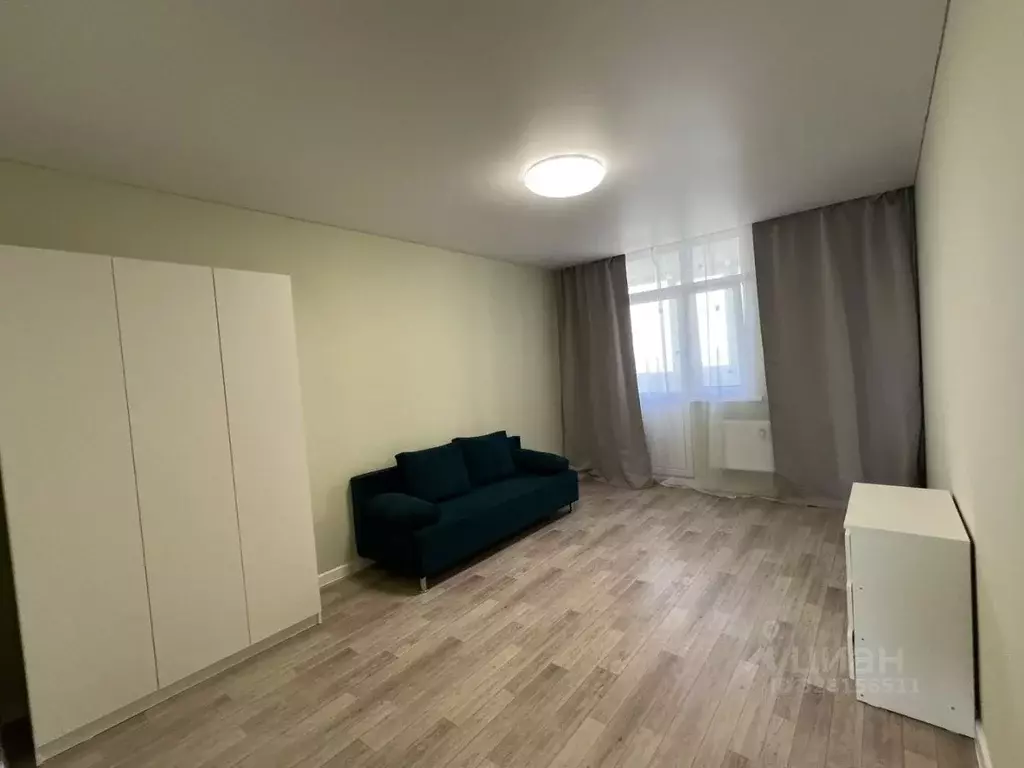 1-к кв. Оренбургская область, Оренбург Уральская ул., 2/25 (40.7 м) - Фото 1