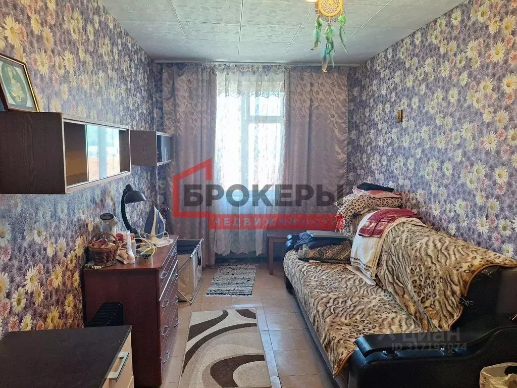 3-к кв. Севастополь ул. Батумская, 34 (61.9 м) - Фото 0