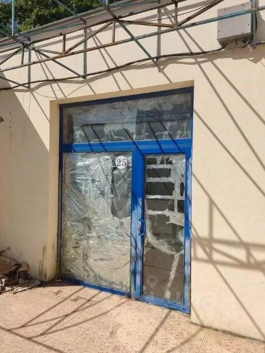 Помещение свободного назначения в Крым, Керчь ул. Гудованцева, 2/12 ... - Фото 1