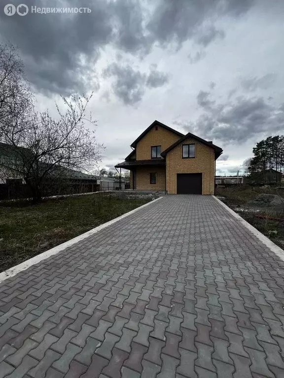 Дом в Рефтинский, Ясная улица (324.6 м) - Фото 1