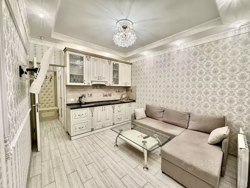 2-к кв. Краснодарский край, Сочи Центральный мкр, ул. Роз, 36 (42.0 м) - Фото 1