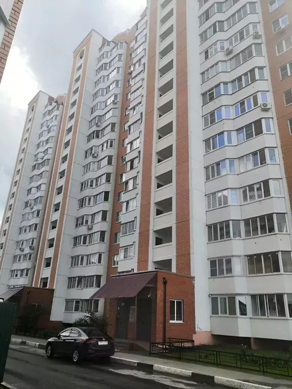 1-к кв. Московская область, Серпухов бул. 65 лет Победы, 15 (38.0 м) - Фото 1