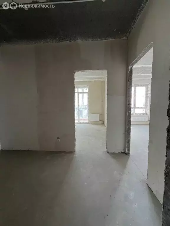 2-комнатная квартира: Брянск, улица Горбатова, 45А (68 м) - Фото 1