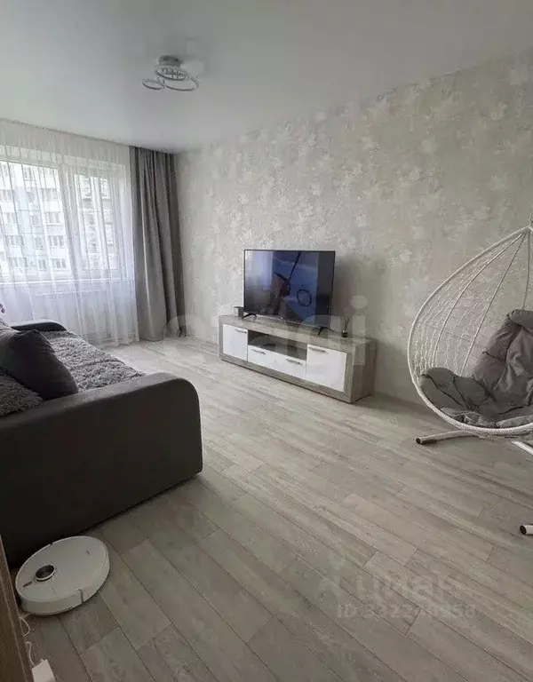 3-к кв. Белгородская область, Белгород ул. Есенина, 46 (63.3 м) - Фото 2