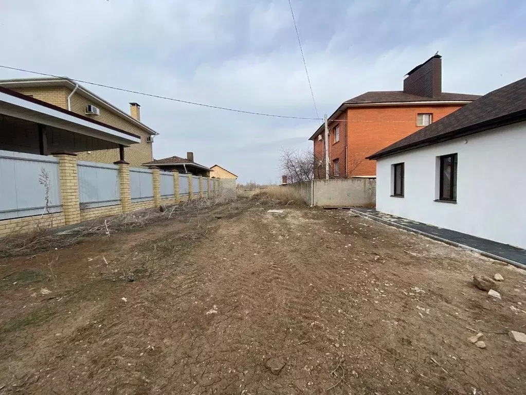 Участок в Волгоградская область, Волгоград Кварцевая ул. (9.6 сот.) - Фото 0