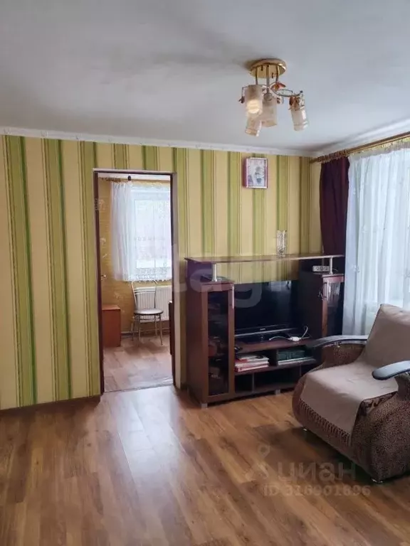 Дом в Белгородская область, Вейделевский район, Зенинское с/пос, с. ... - Фото 1