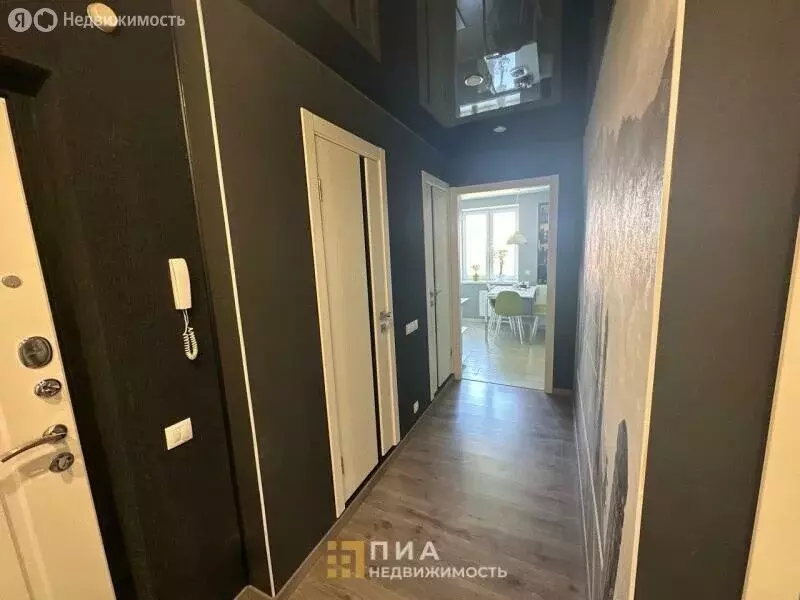 2-комнатная квартира: Выборг, Большая Чернозёмная улица, 9к1 (50.6 м) - Фото 1