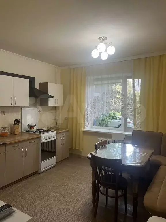 3-к. квартира, 70 м, 1/5 эт. - Фото 1