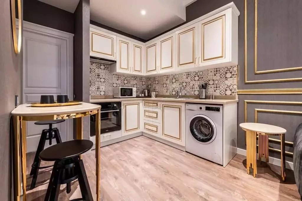 1-к кв. Краснодарский край, Сочи Центральный мкр, ул. Горького, 87/1 ... - Фото 1