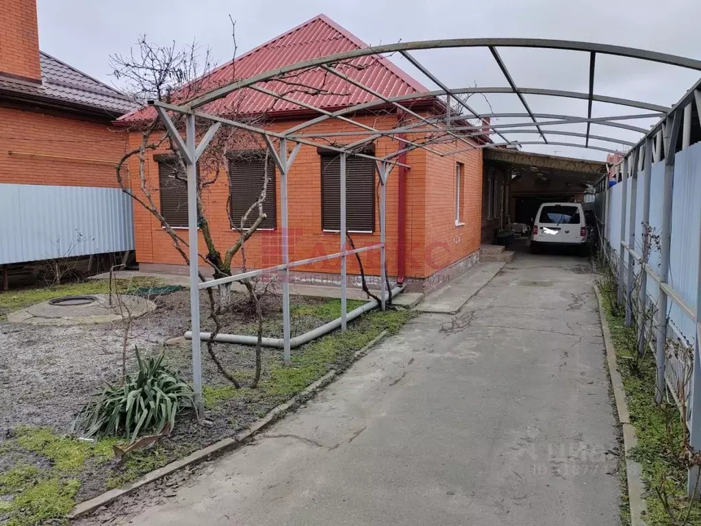 Дом в Ростовская область, Батайск ул. Энгельса, 408 (117 м) - Фото 0