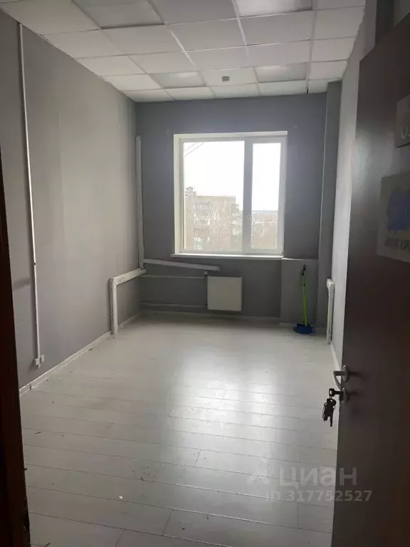 Офис в Тульская область, Тула ул. Михеева, 17 (38 м) - Фото 1