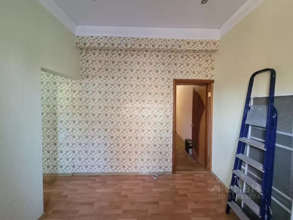 4-к кв. Краснодарский край, Новороссийск ул. Карла Маркса, 14 (73.0 м) - Фото 0