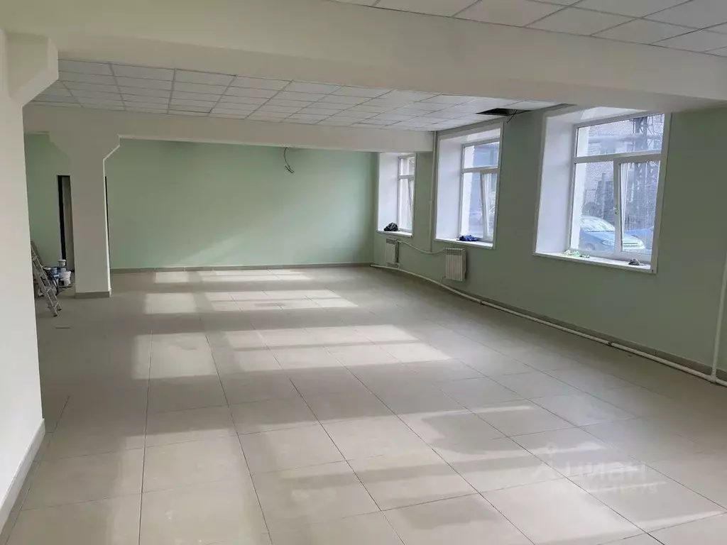 Офис в Свердловская область, Первоуральск ул. Белинского, 100 (110 м) - Фото 1