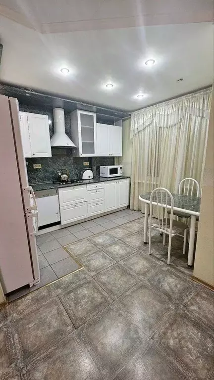 3-к кв. Московская область, Электросталь Восточный проезд, 25 (67.0 м) - Фото 0