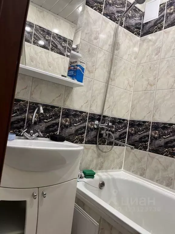 2-к кв. Нижегородская область, Нижний Новгород Новосоветская ул., 4 ... - Фото 0