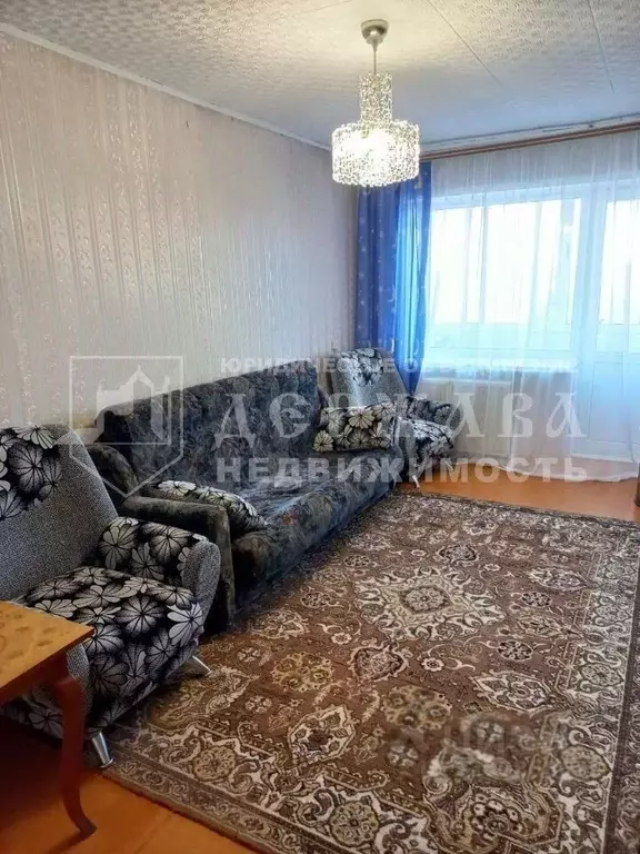 3-к кв. Кемеровская область, Кемерово просп. Ленина, 75 (55.9 м) - Фото 1