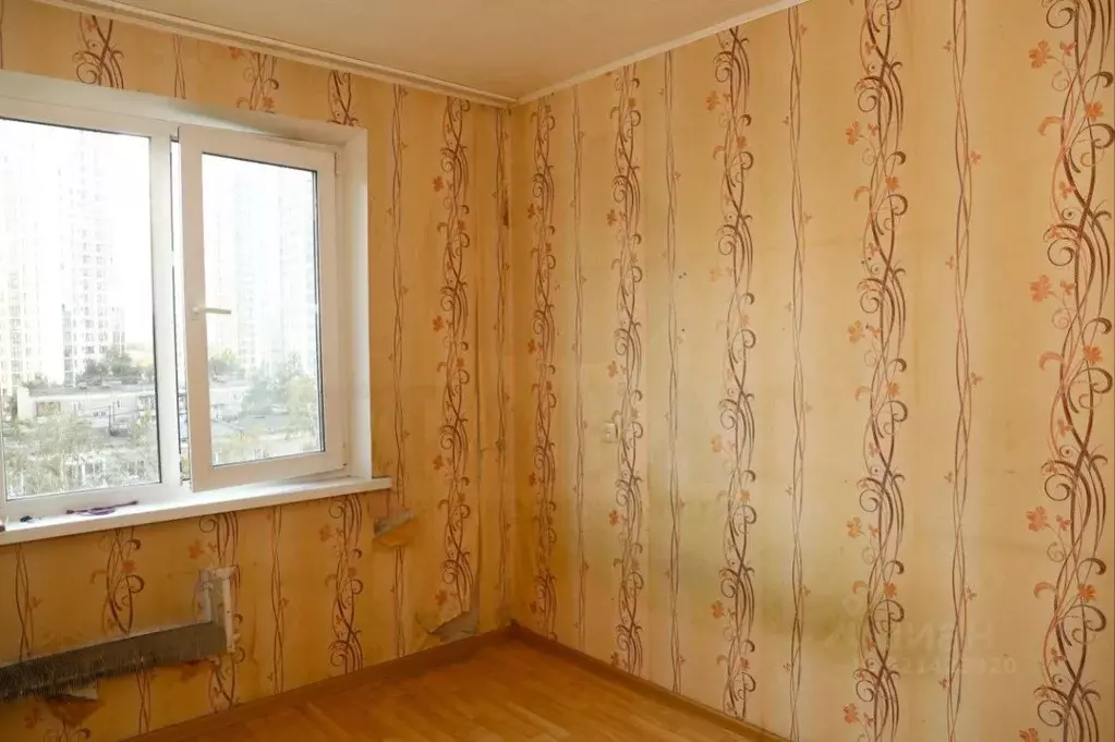 Комната Свердловская область, Екатеринбург ул. Машинная, 42к3 (11.1 м) - Фото 0