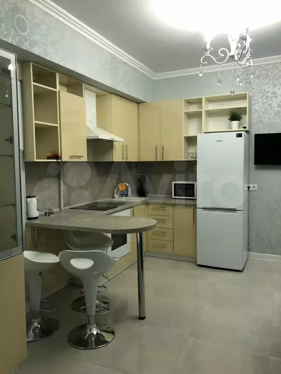 1-к. квартира, 41 м, 1/6 эт. - Фото 0