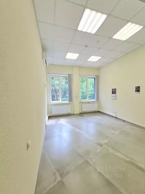Офис в Курская область, Курск Курского завода тракторных запчастей ... - Фото 0