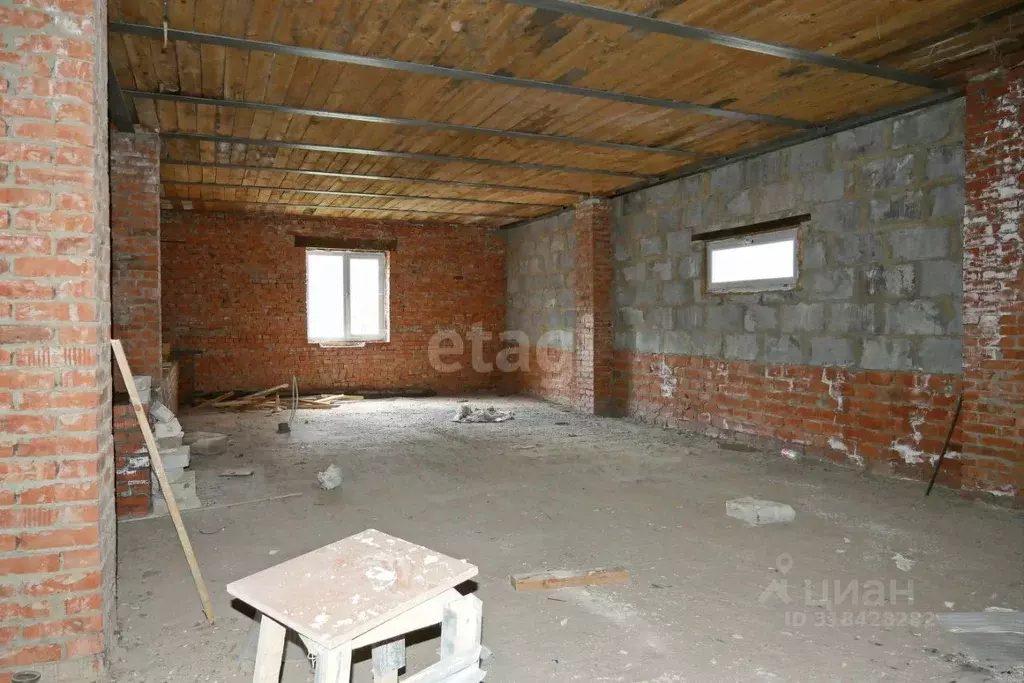 Торговая площадь в Мордовия, Саранск ул. Ульянова, 22Ас1 (100 м) - Фото 1