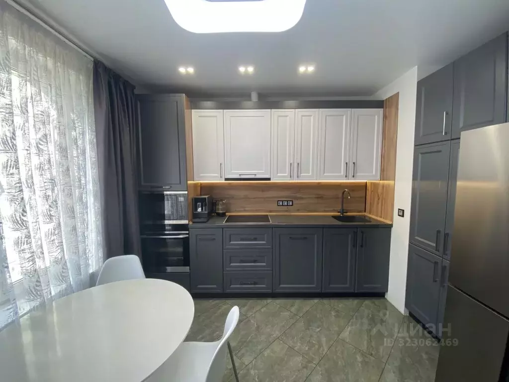 3-к кв. Новосибирская область, Новосибирск ул. Некрасова, 41 (82.3 м) - Фото 2