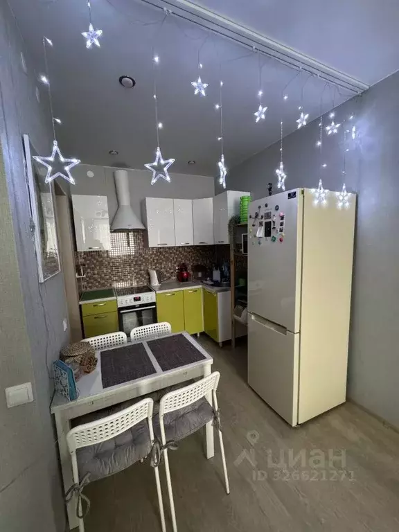 Студия Новосибирская область, Новосибирск ул. Есенина, 12/2 (33.7 м) - Фото 1