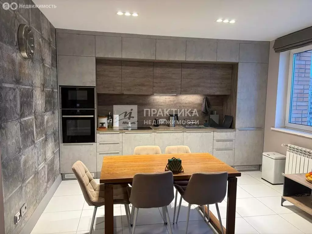 3-комнатная квартира: Москва, улица Малые Каменщики, 4 (90 м) - Фото 1