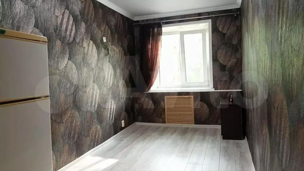 Комната 12,1 м в 5-к., 3/4 эт. - Фото 1