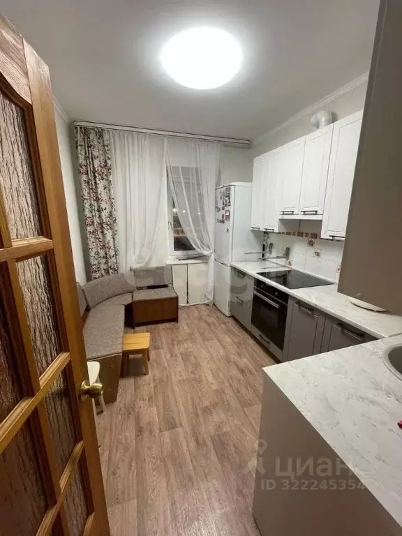 2-к кв. Ямало-Ненецкий АО, Ноябрьск Транспортная ул., 18 (54.0 м) - Фото 1