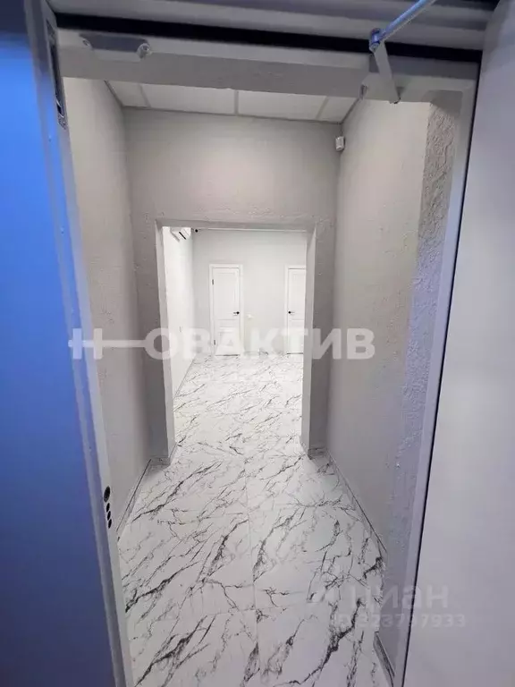 Помещение свободного назначения в Новосибирская область, Новосибирск ... - Фото 1