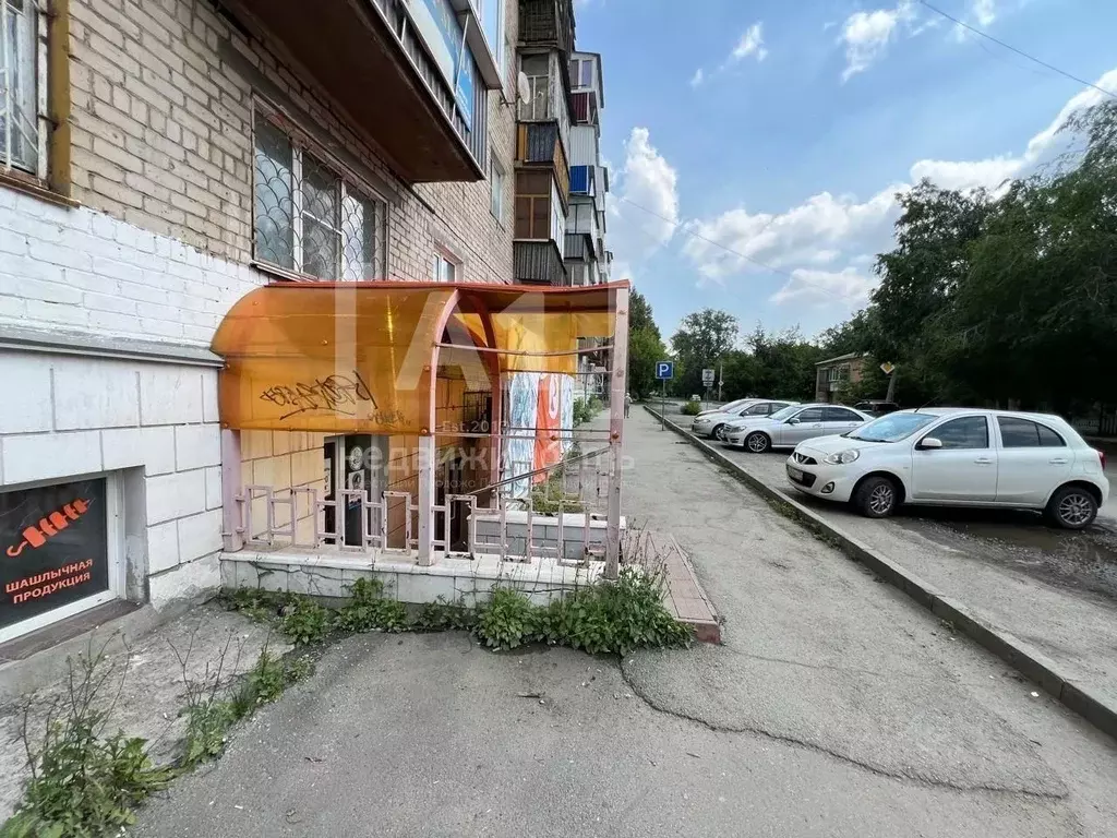 Торговая площадь в Челябинская область, Челябинск ул. Руставели, 22 ... - Фото 2