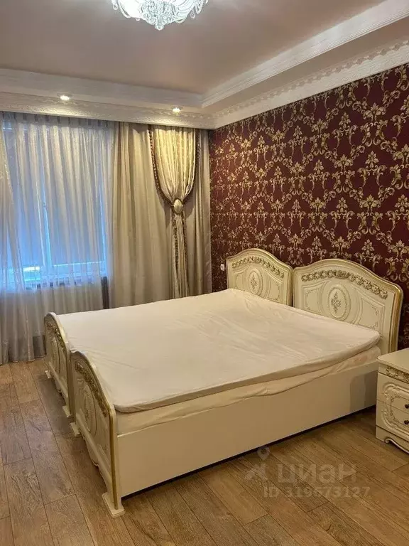 1-к кв. Крым, Симферополь ул. Тепличная, 22 (40.0 м) - Фото 0
