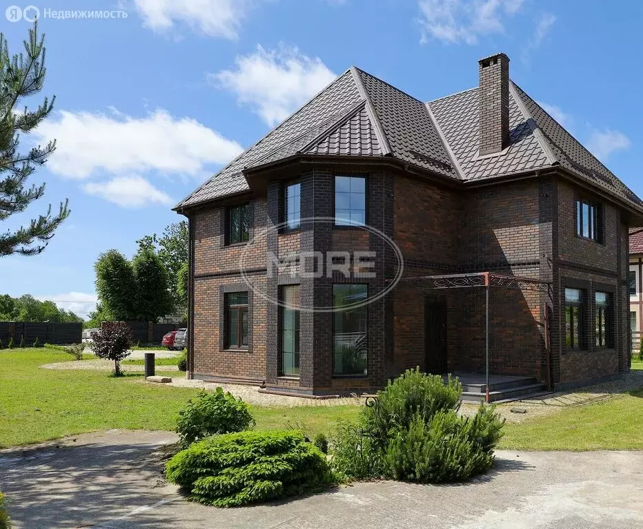 Дом в Красноторовка, Лесная улица (220 м) - Фото 0