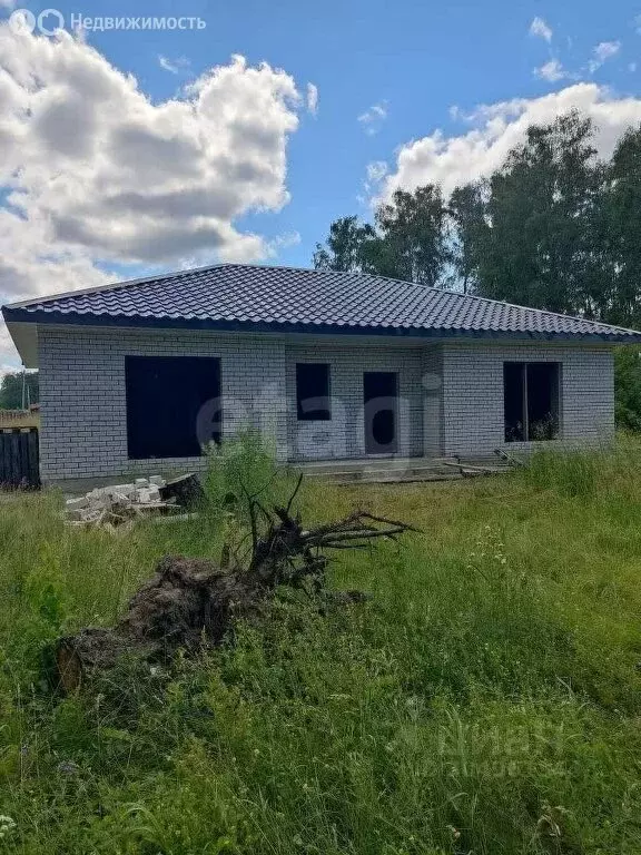 Дом в Первомайский район, Бобровский сельсовет, посёлок Лесной, ... - Фото 1