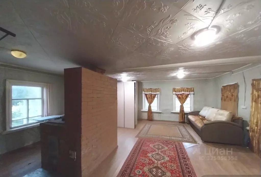 Дом в Пермский край, Александровск Яйва пгт, ул. Демьяна Бедного, 68 ... - Фото 1