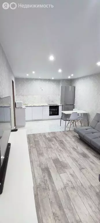 2-комнатная квартира: Киров, улица Ивана Попова, 38 (39.7 м) - Фото 2