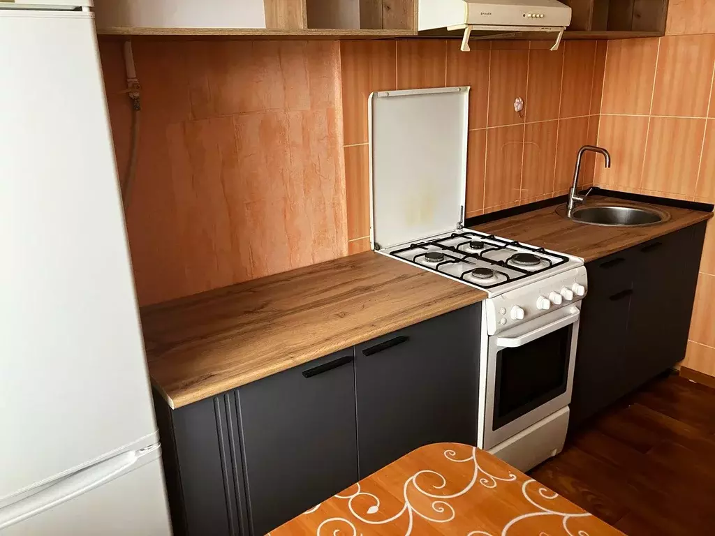 Продаётся 3-к квартира, 64.2 м - Фото 1