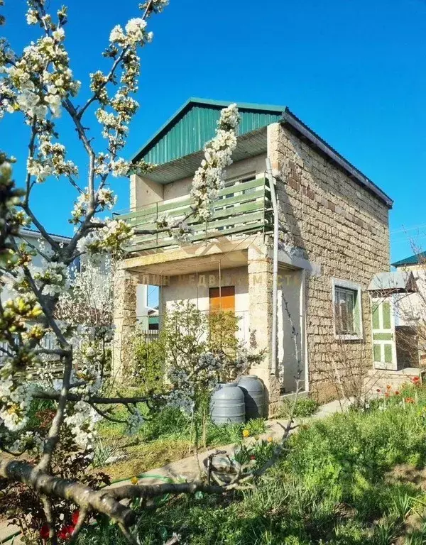 Дом в Крым, Сакский район, с. Суворовское ул. Суворовская, 1А (42 м) - Фото 1