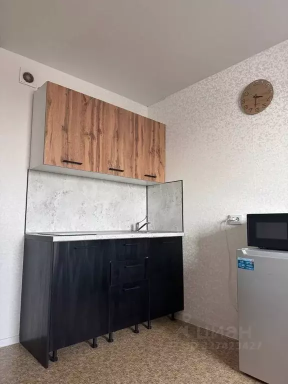 Студия Красноярский край, Красноярск ул. Калинина, 175В (22.0 м) - Фото 1