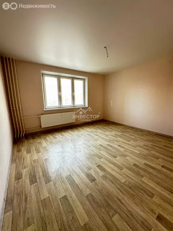 3-комнатная квартира: Челябинск, улица Маршала Чуйкова, 17 (83.1 м) - Фото 1