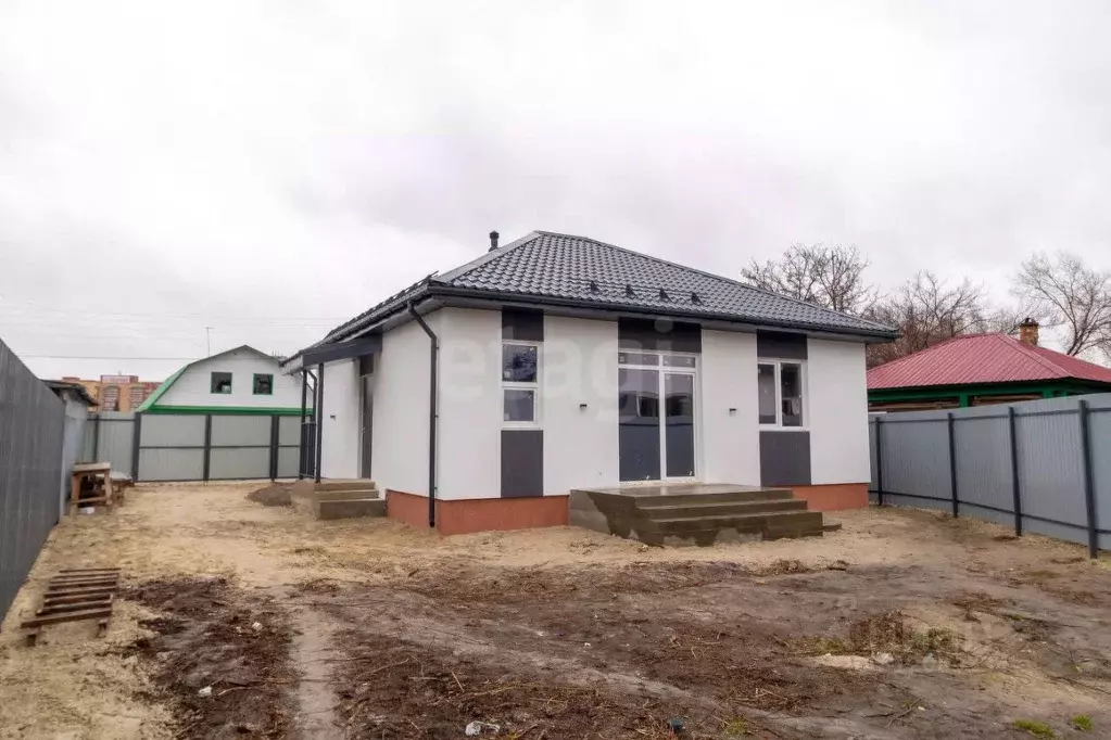 Дом в Тюменская область, Тюмень Парфеново мкр, ул. Есенина (85 м) - Фото 1