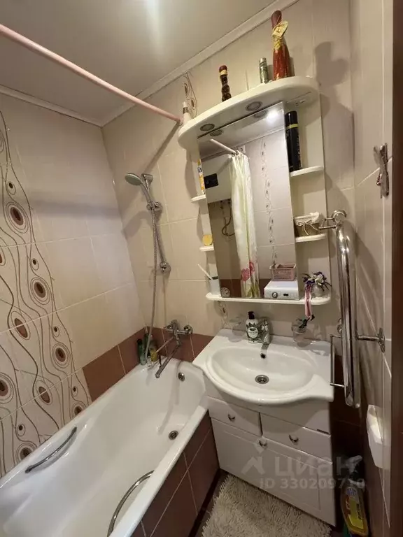 1-к кв. Удмуртия, Ижевск ул. Холмогорова, 70 (36.0 м) - Фото 2
