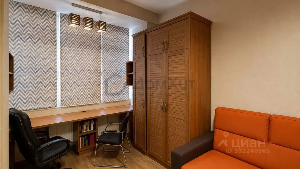 3-к кв. Крым, Симферополь ул. Ростовская, 19Б (91.1 м) - Фото 2