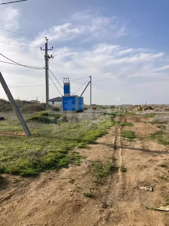 Участок в Крым, Сакский район, с. Уютное  (8.72 сот.) - Фото 1