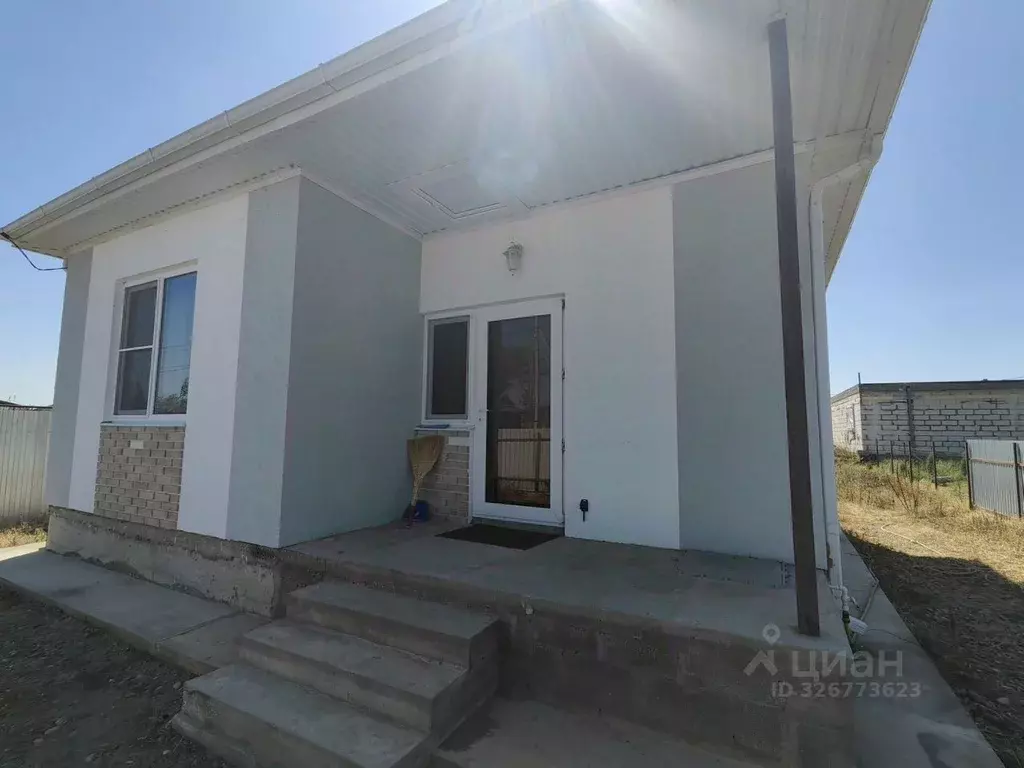 Дом в Краснодарский край, Белореченский район, Южненское с/пос, пос. ... - Фото 2