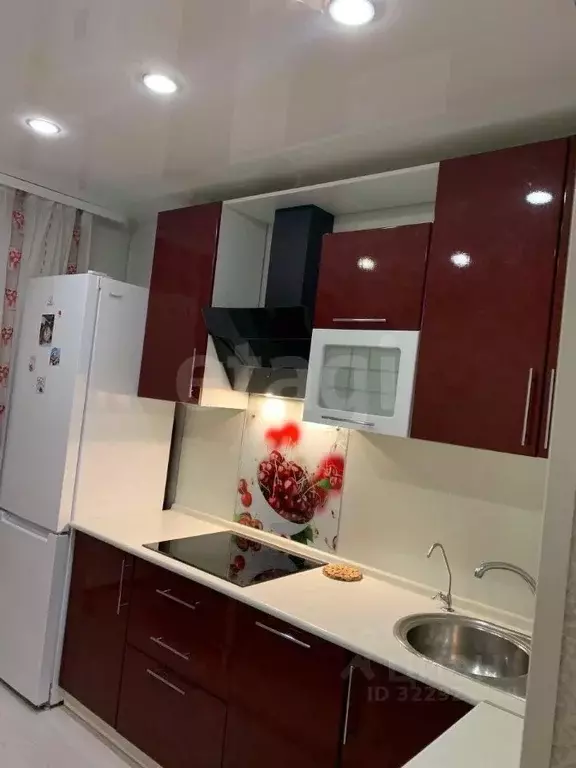 2-к кв. Ханты-Мансийский АО, Нягань 3-й мкр, 6 (50.2 м) - Фото 1