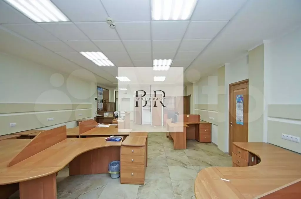 Аренда Офис Центр Услуги, 30/50/147 м - Фото 0