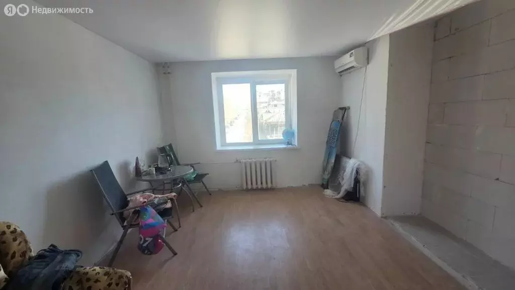 3-комнатная квартира: Волгоград, Кубанская улица, 15А (85.7 м) - Фото 1