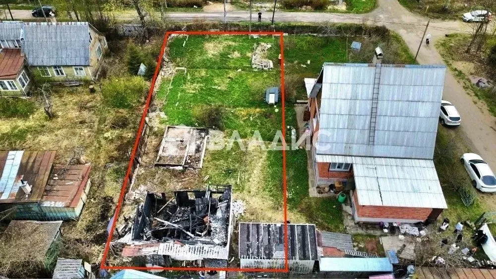 Участок в Ленинградская область, Выборгский район, Рощино городской ... - Фото 1