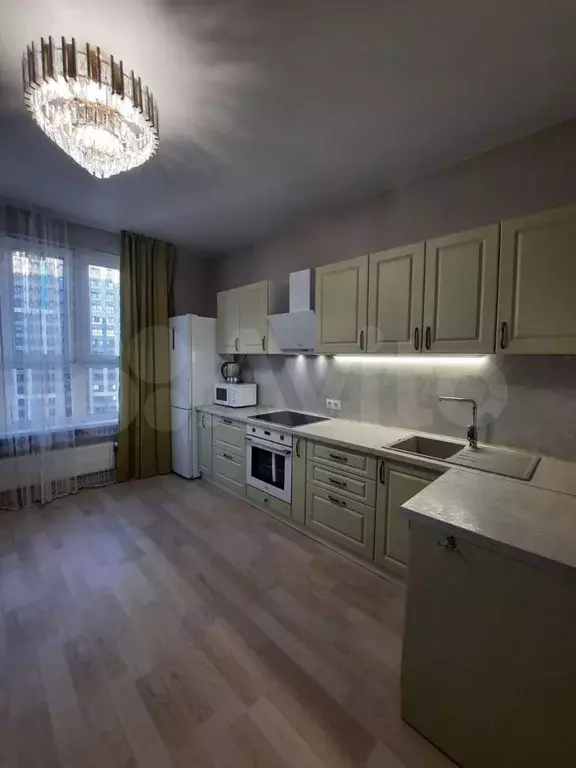 1-к. квартира, 45 м, 10/21 эт. - Фото 1